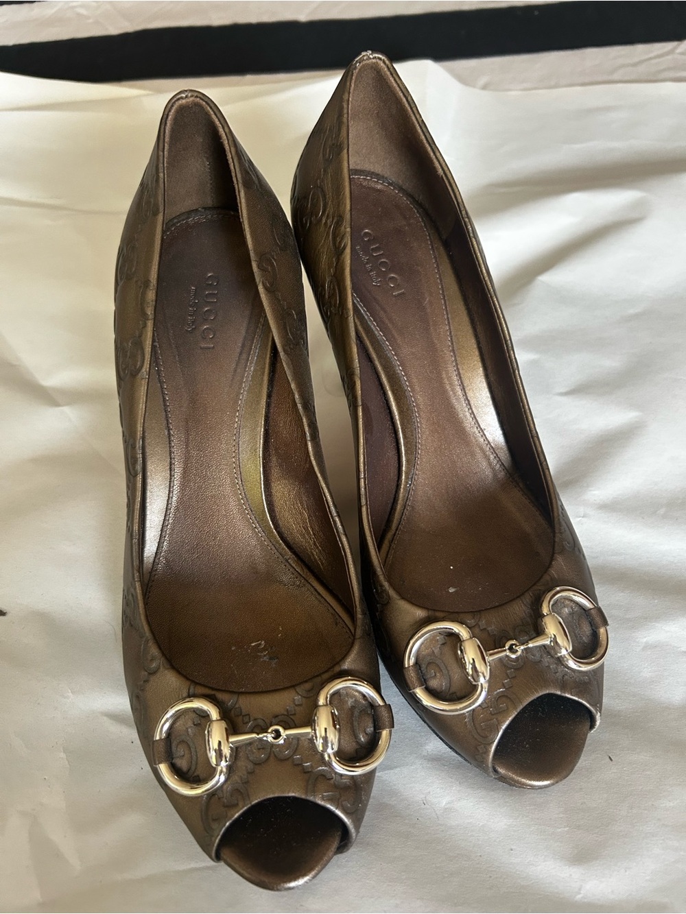 Gucci Brown Leather Peep-Toe Pumps with Gold Horsebit